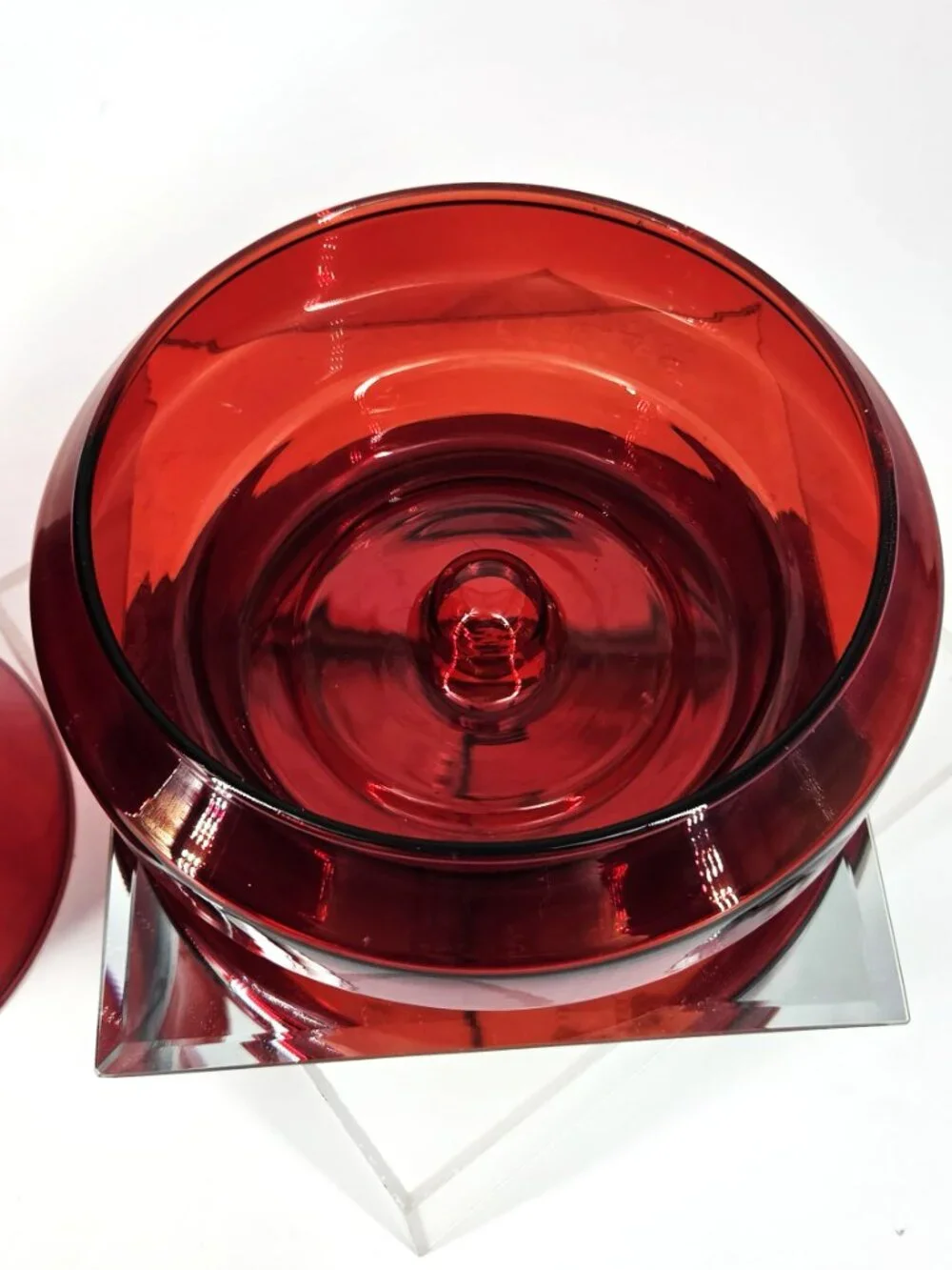 Fenton VTG 1980s Holiday Designs Ruby Red Glass 2 Piece Hurricane Candle Holder